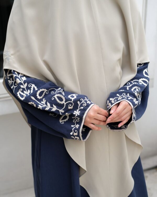 Maryam Abaya - Image 2